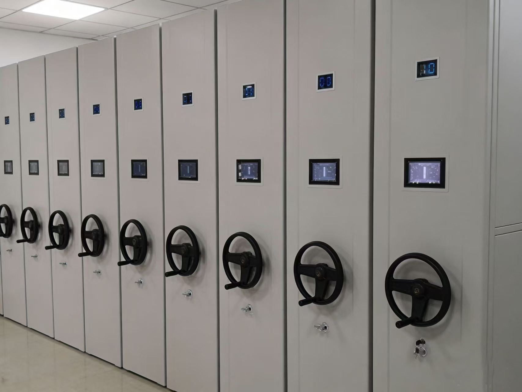 智能密集柜开启档案管理新时代