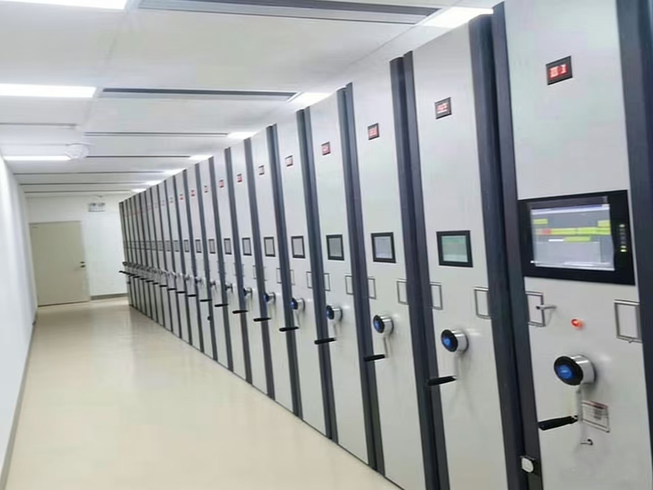 智能密集架兼顾高效与安全